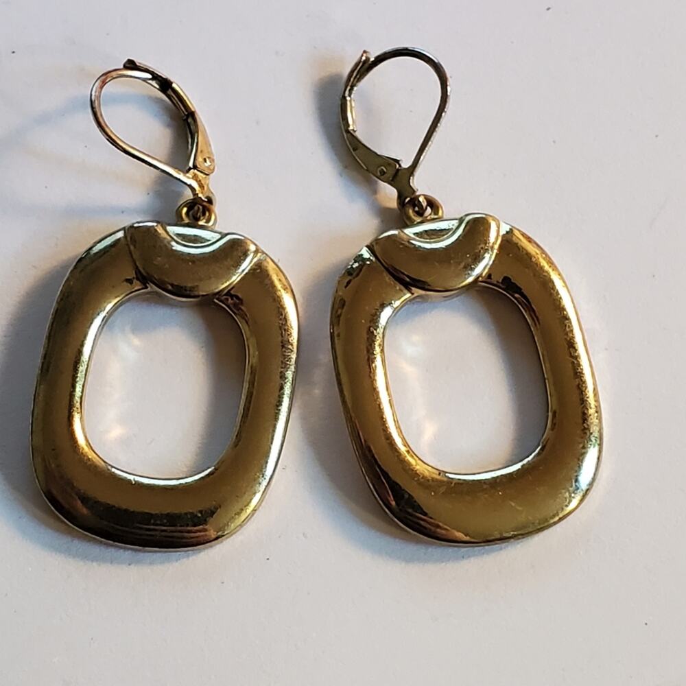Vintage Monet Square Metal dangly earrings 1" Great condition